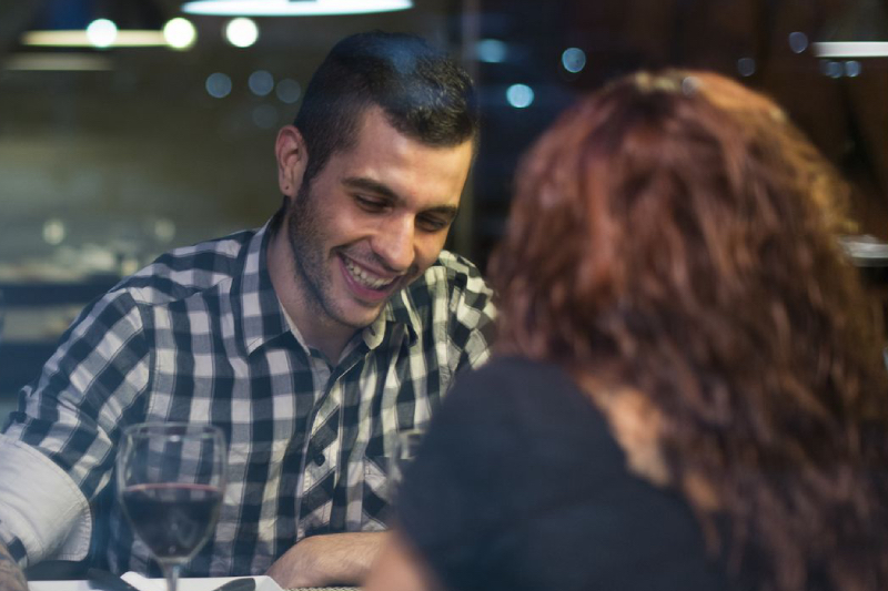 Happy Speed Dating Couple Meeting In San Diego